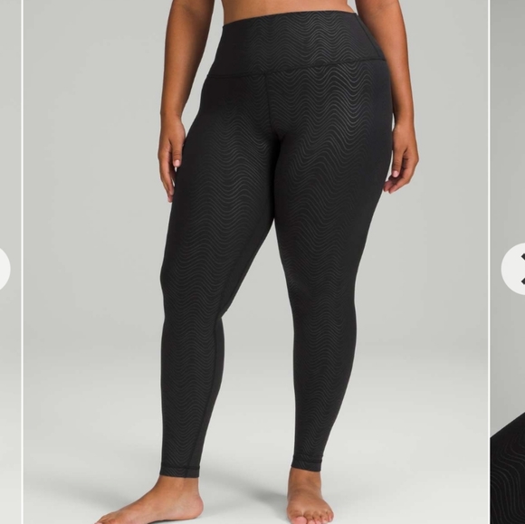 NWT Lululemon Align  28" Aqueous Emboss Black - Picture 2 of 9